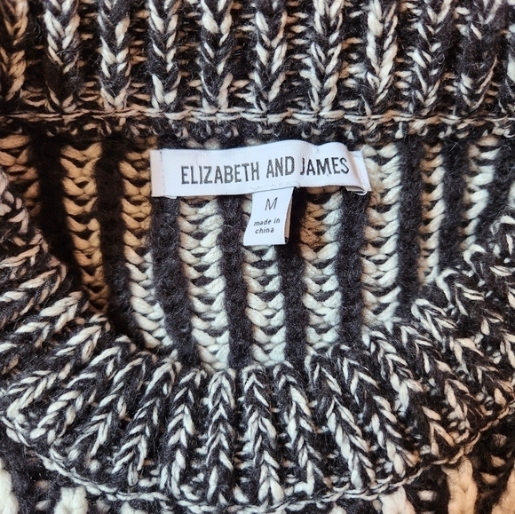 CROCHET knit sweater Size Medium - Picture 7 of 8